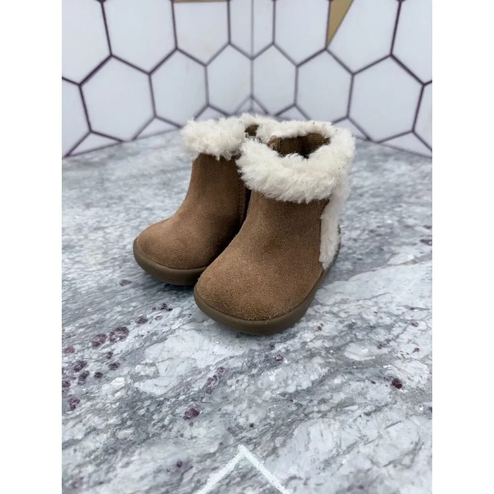 UGG Baby Mallya Boot Chestnut Suede with Fur Collar Western Eskimo Size 2/3
